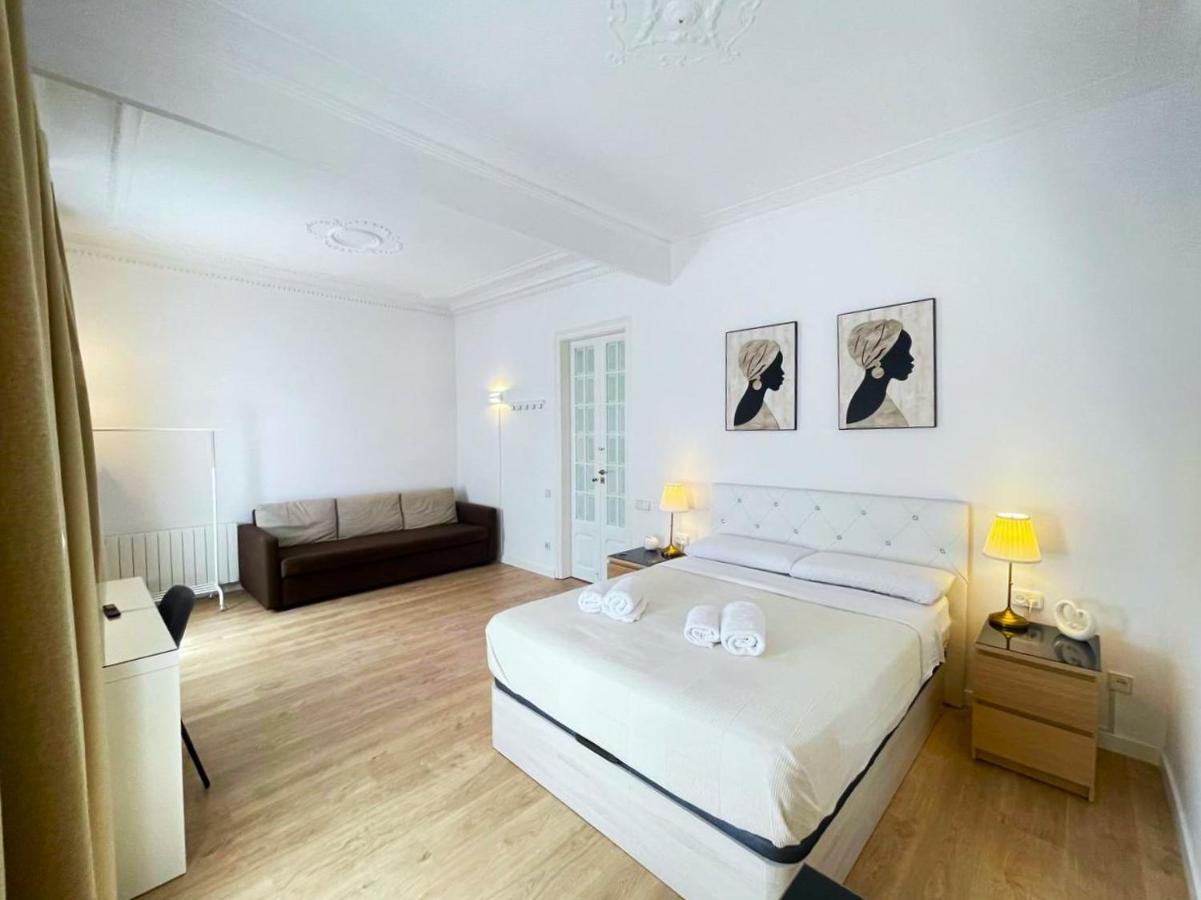Flor Habitaciones Barcelona Kültér fotó