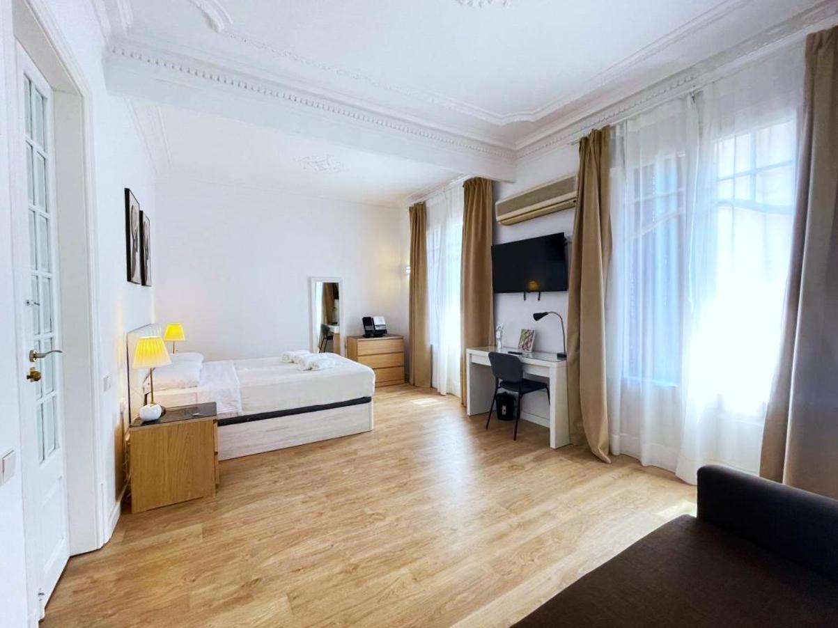 Flor Habitaciones Barcelona Kültér fotó