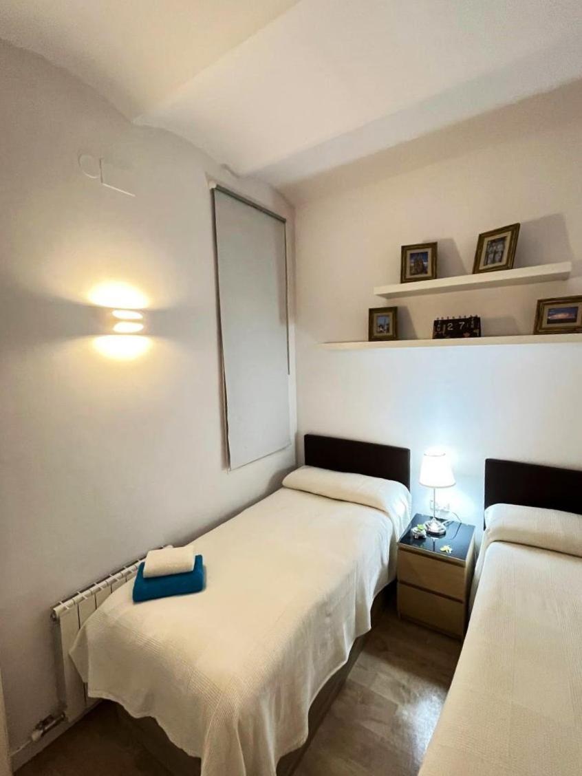 Flor Habitaciones Barcelona Kültér fotó