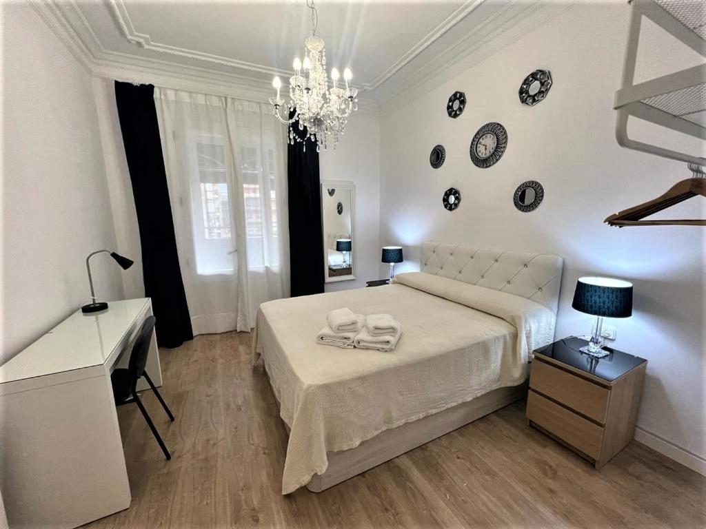 Flor Habitaciones Barcelona Kültér fotó